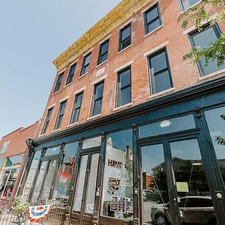 East Main Lofts - Farmhouse 204
